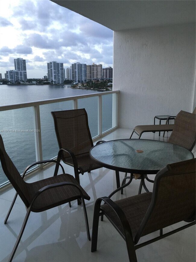 Photo - 18100 N Bay Rd Unit 809