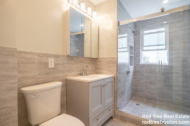 Photo - 164 Hyde Park Ave Unit 2
