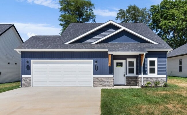 Building Photo - Brand New Rental