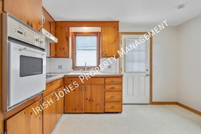Photo - 17 Houston St
