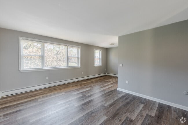2BD, 1BA - 750SF - Mt. Vernon Apartments