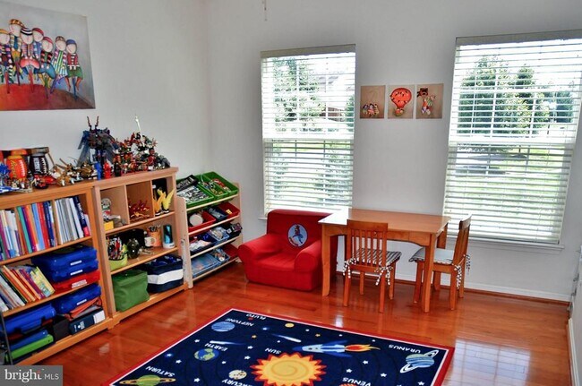 Photo - 18722 Broken Oak Rd