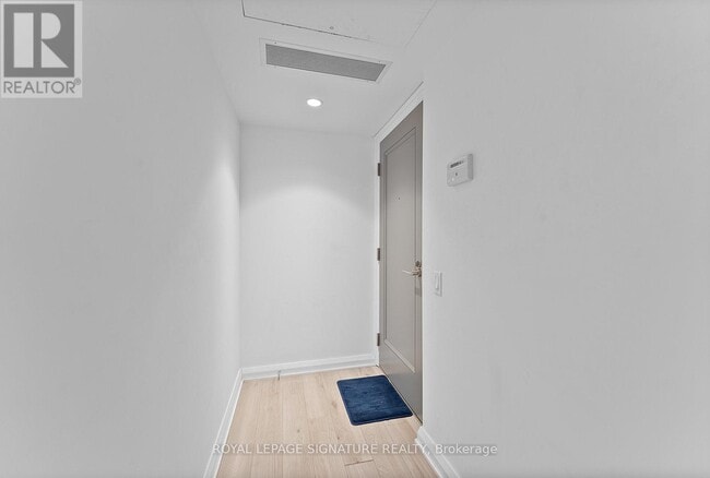 Photo - 155 Yorkville Ave Unité 1013