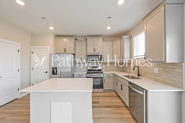 Photo - 18023 E 94th Pl