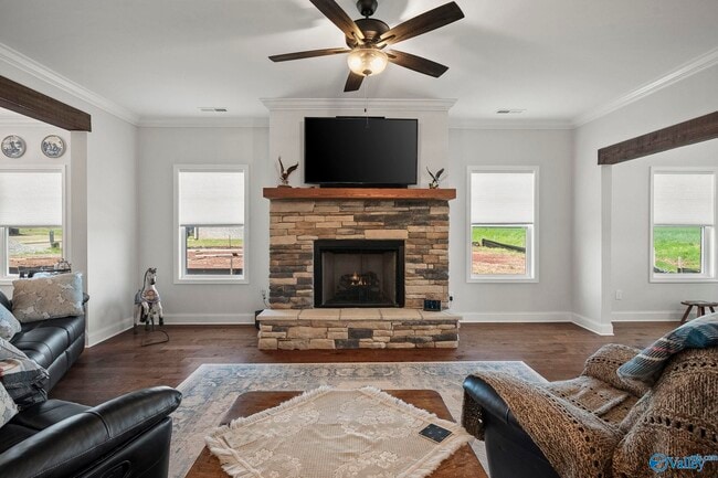 Photo - 309 Avebury Rd