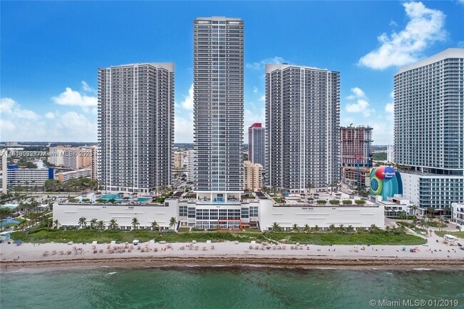 Building Photo - 1800 S Ocean Dr Unit 2309 Rental