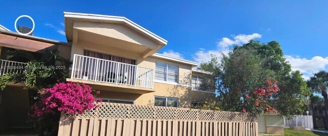 Photo - 4210 NW 79th Ave Unit 1E