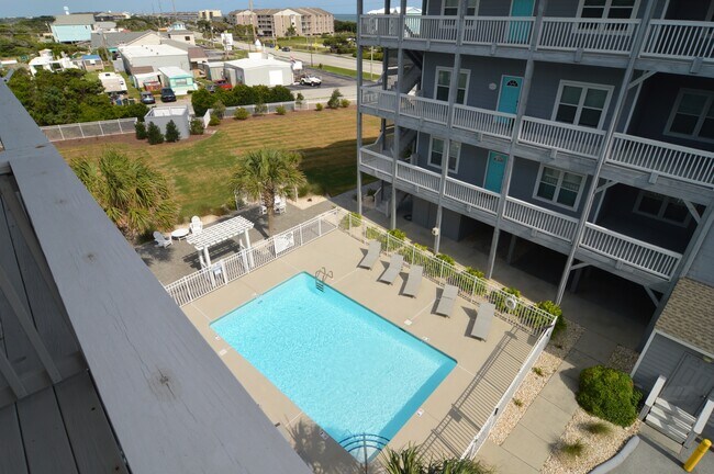 108 Pelican Dr