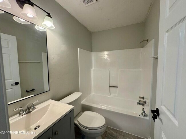 707 Rainer Rd Unit 9