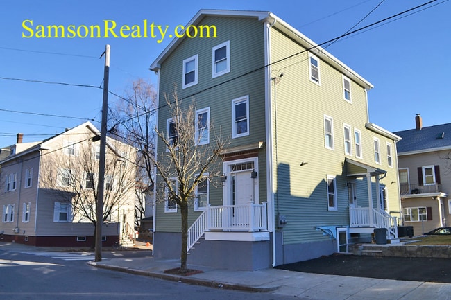 Photo - 35 Governor St