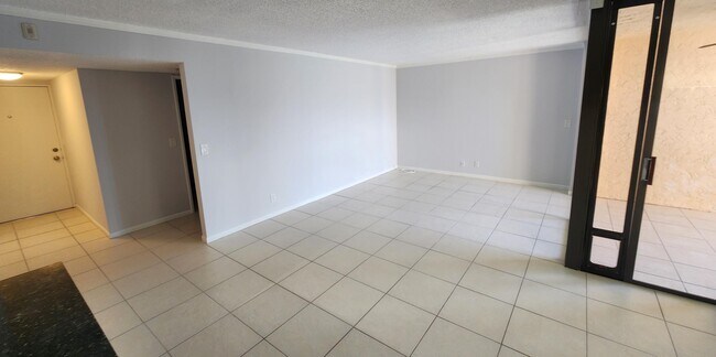 Photo - 450 Egret Cir Unit 9404