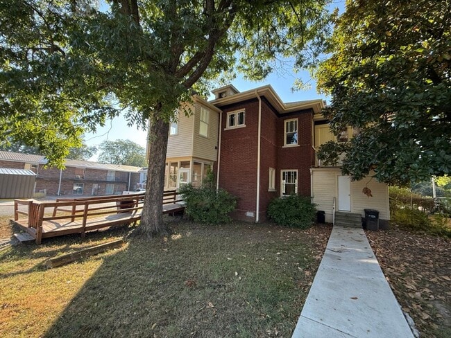 Photo - 551 E Boswell St Unidad A