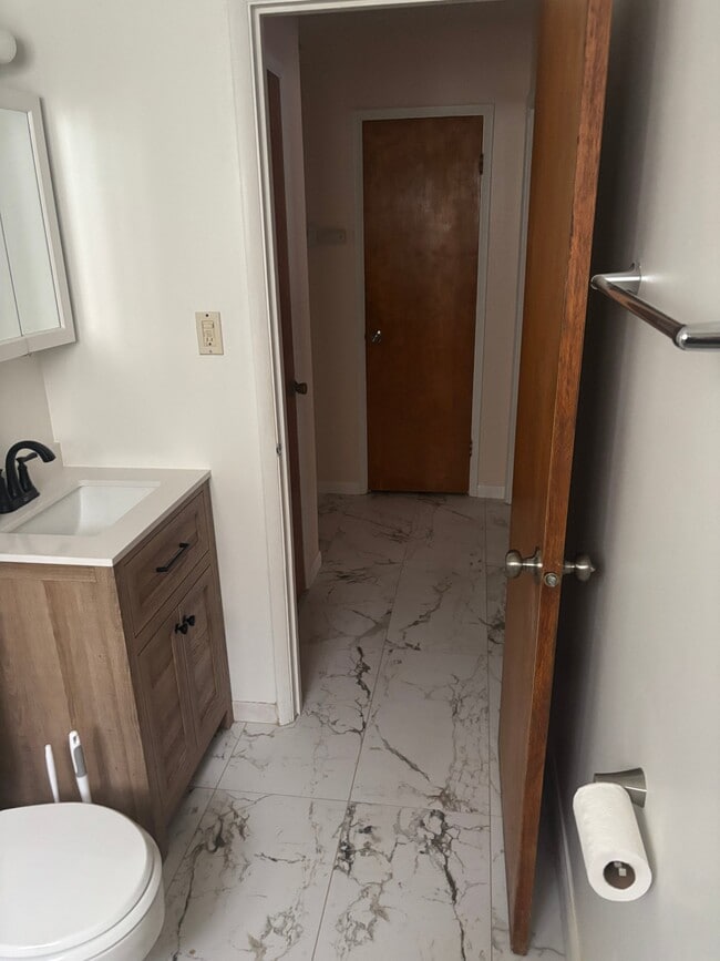 Photo - 117 Harrington Ave Unidad 4