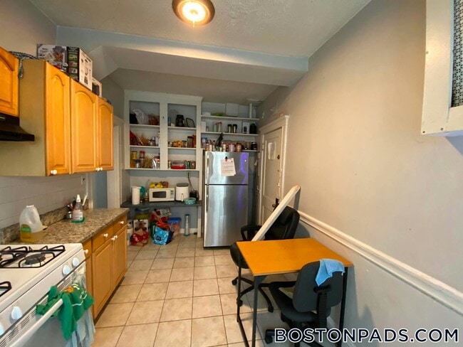 Photo - 238 S Huntington Ave Unit 2