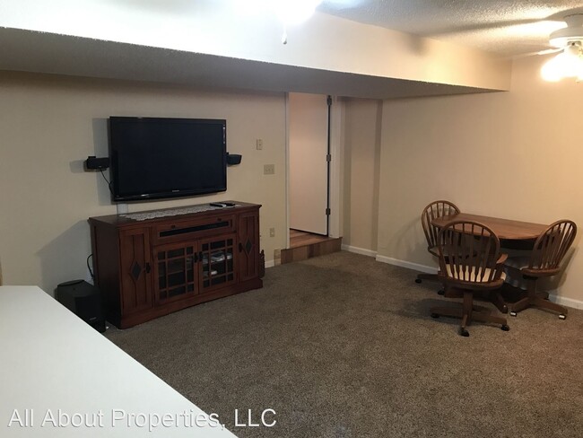 Photo - 2 br, 1 bath House - 2320 43rd Avenue Cour...