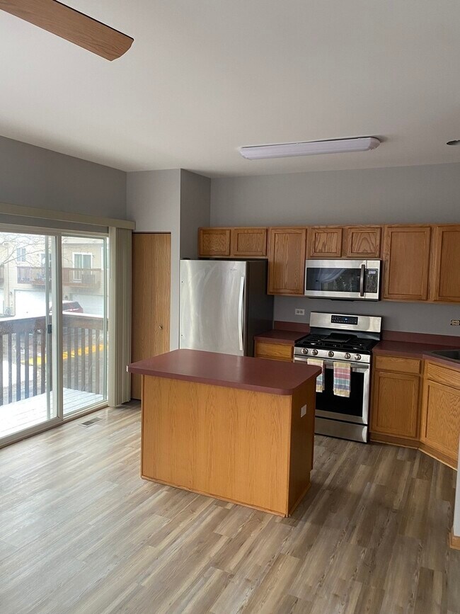 Photo - 759 Cherry Creek Dr