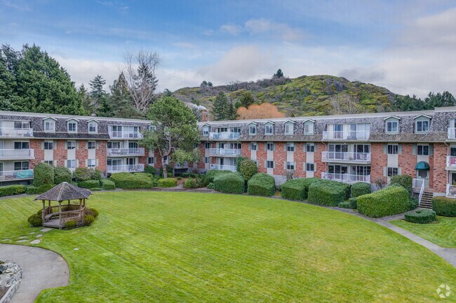 Photo - Fraser Tolmie Apartments