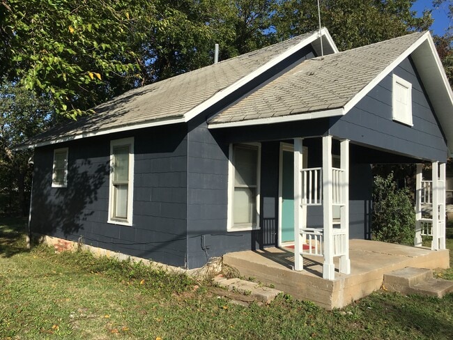 Photo - 417 N Linwood Ave