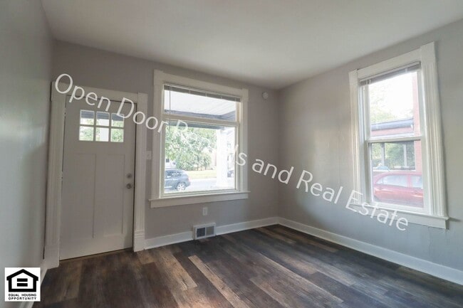 729 Columbia Ave Unidad 729 Columbia Ave Apt 1