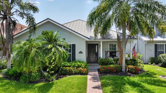 Photo - 10542 SW Westlawn Blvd