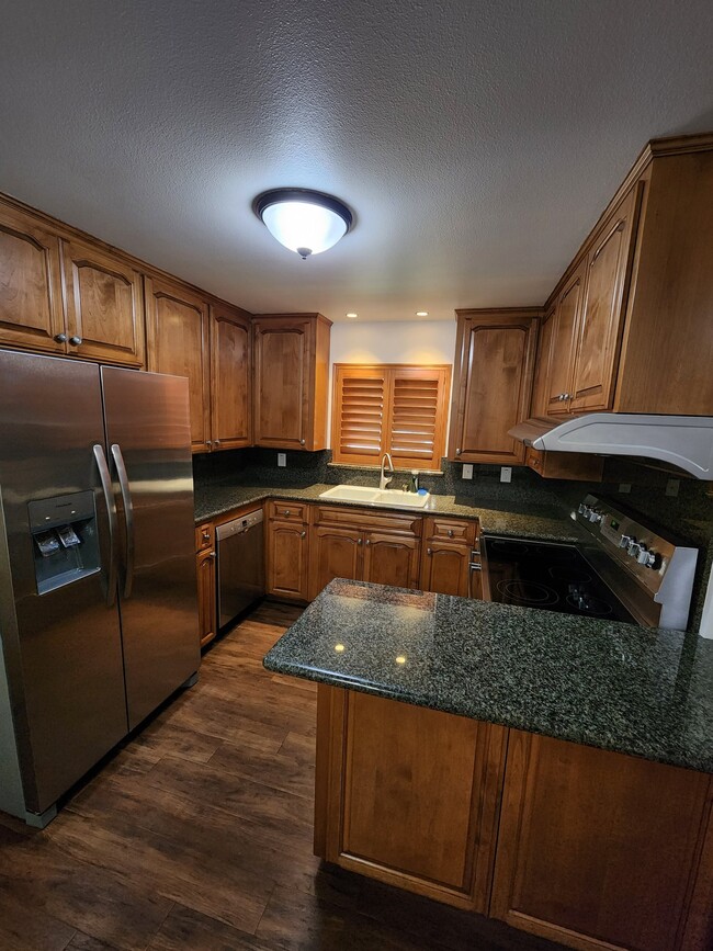 Photo - 1231 Padre Dr