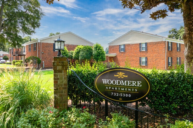 Woodmere Apartments