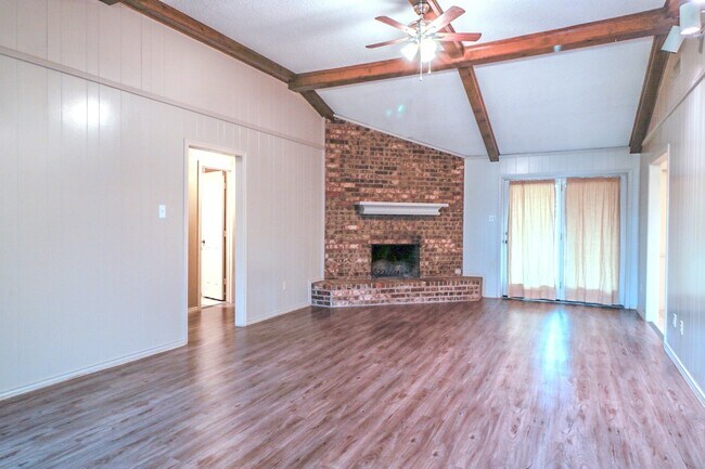 Photo - Loving Home in South Lubbock