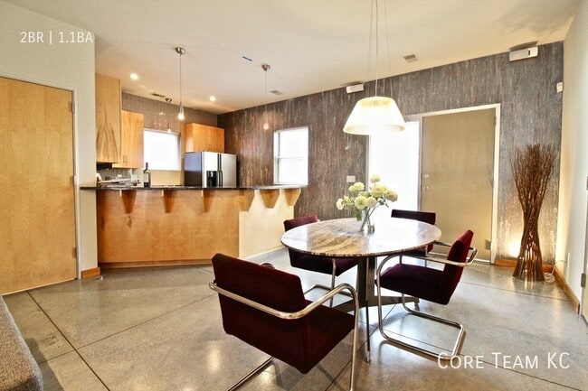 Photo - 4112 Walnut St Unidad 4108