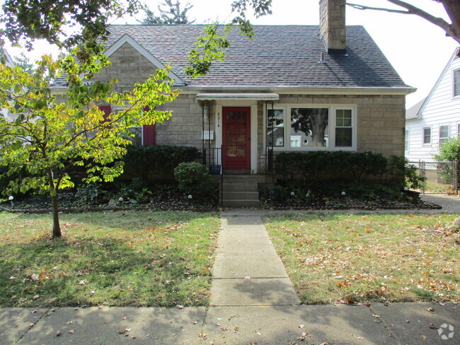 Building Photo - 4214 Winchester Rd Rental