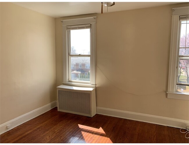 Photo - 518 Winston Ave