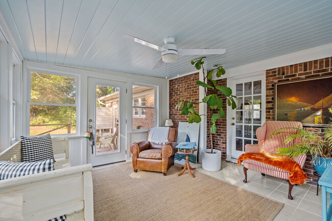 Photo - 457 Baytree Rd