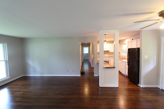 Photo - 3025 La Haven Cir