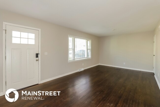 Photo - 4135 N Spruce Ave