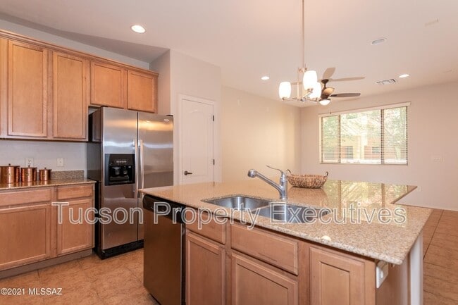 Photo - 2442 E Emerald Moon Dr