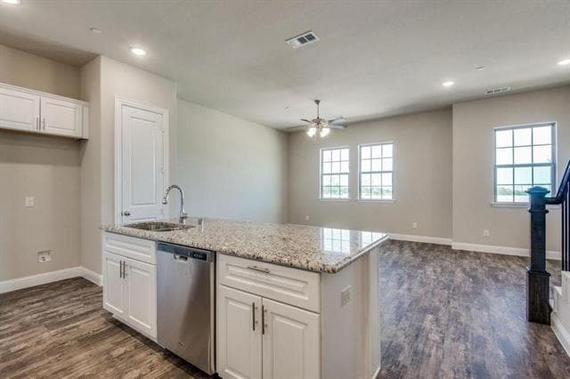 Photo - 4163 Kearsage Dr