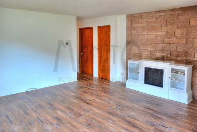 Photo - 1218 W Frederick Ave Unit 1220