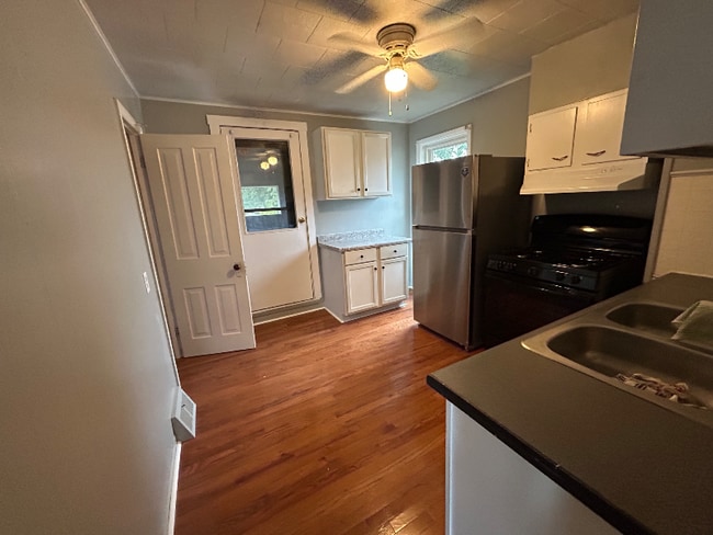 Photo - 1603 Shelby St