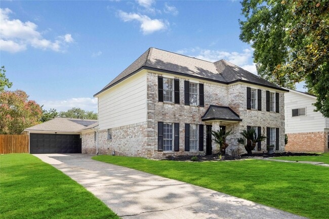 Photo - 5511 Green Timbers Dr