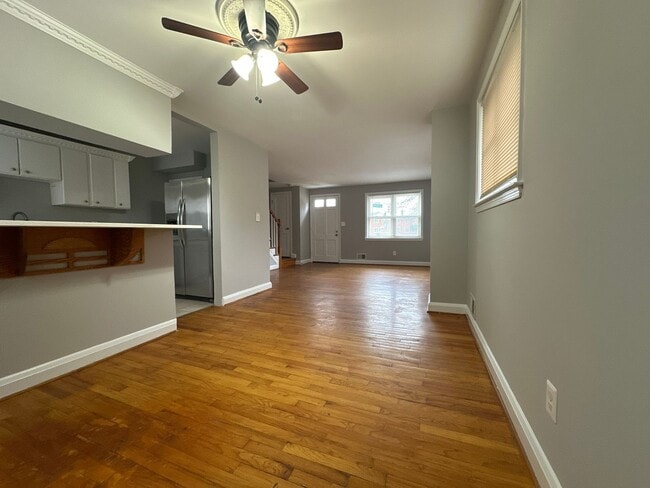 Photo - Three-Bedroom House In Parkville