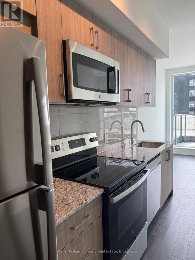 Photo - 4010 Eglinton Ave W Unit 713