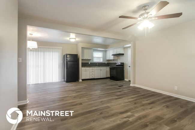 Photo - 5105 Rixon Ave