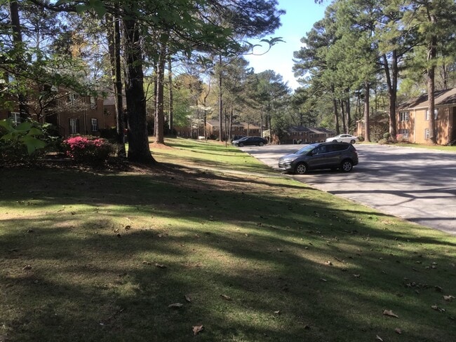 Photo - 2080 Montreat Cir