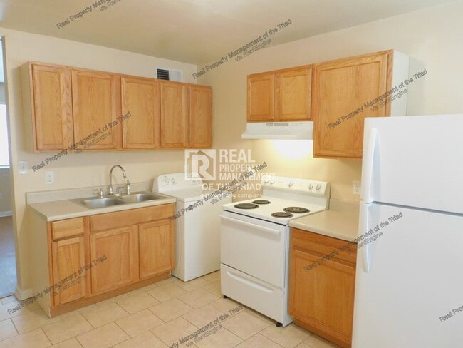 Photo - 4302 Parker St Unit A