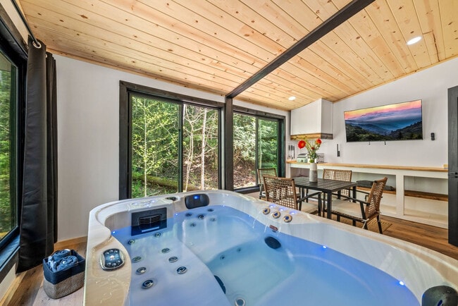 Photo - 152 Baxter Rd Unit ID1221043P