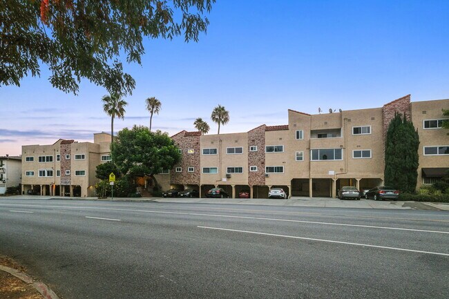 Photo - 11670 W Sunset Blvd Unit 205