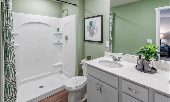 Photo - 2569 SE Hawkins Ave