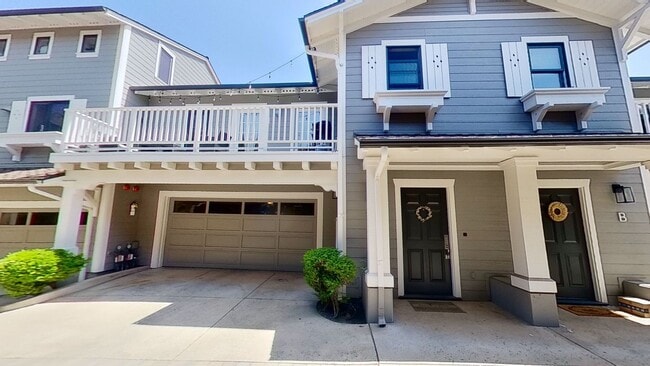 Building Photo - Stylish and Convenient: Your Dream 3 bed / 2 bath Rental in Downtown Santa Barbara!