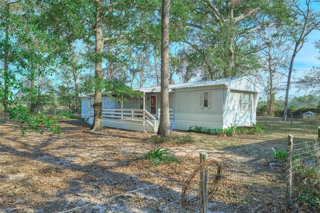 Photo - 17381 FM 1484 Rd