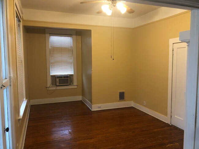 Photo - 250 N Willett St Unit 250-003