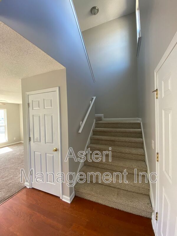 Photo - 118 Faybrook Dr